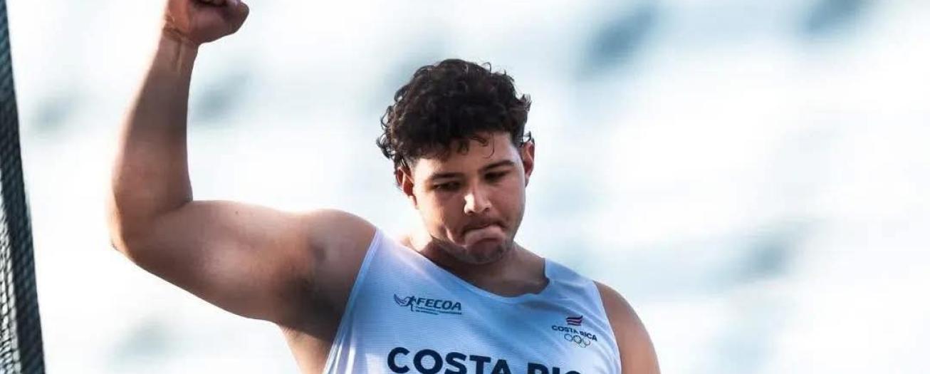 Griego Jeims Molina logra la primera medalla para Costa Rica en la disciplina del atletismo de los Juegos Centroamericanos Guatemala 2025 