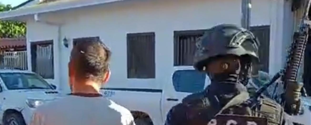 PCD y la DEA detienen a sujetos ligados al tráfico aéreo internacional de drogas