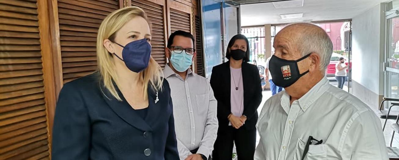 La Defensoría ha recibido más de cinco mil firmas de apoyo a solicitud de vacunación 24-24-7-7 y flexibilización de restricción vehicular