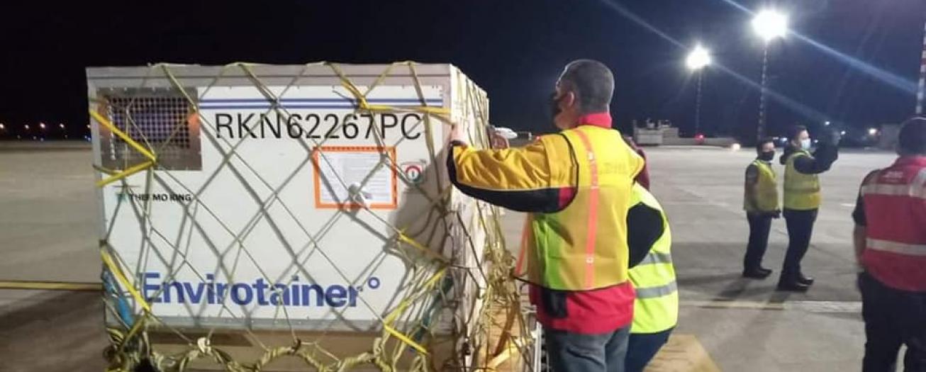 Este jueves ingresaron 163.200 dosis de AstraZeneca