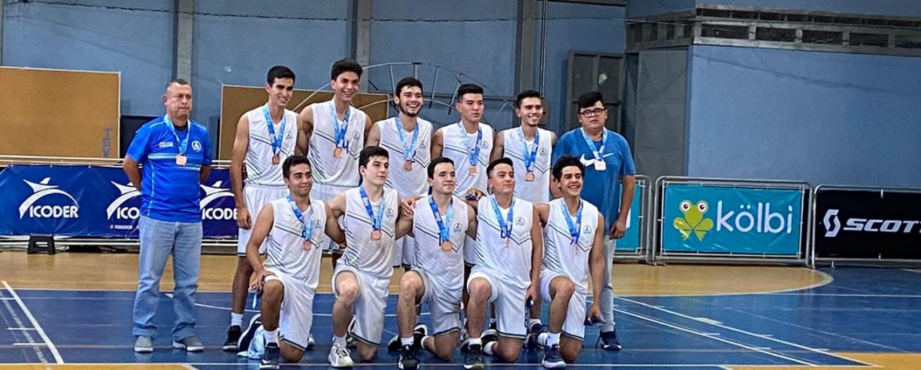 Grecia regresa al podio del baloncesto 24 años después