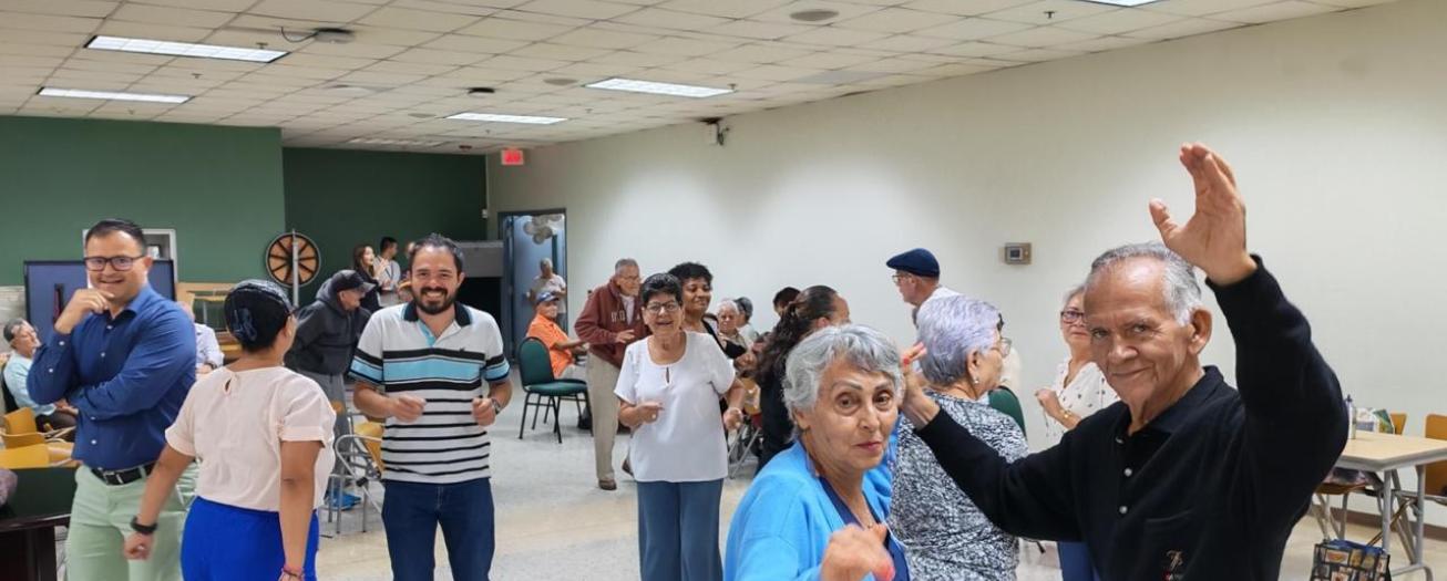 Personas adultas mayores decidieron que “nadie les quite lo bailado”