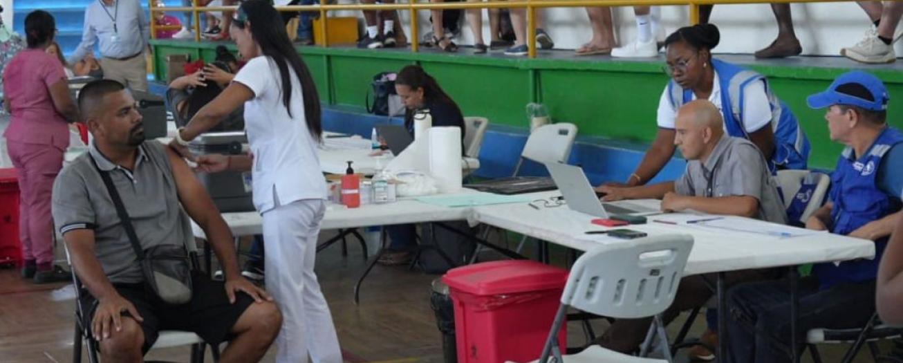 Ministerio de Salud hace un llamado a la población tras ausentismo en centros de vacunación  