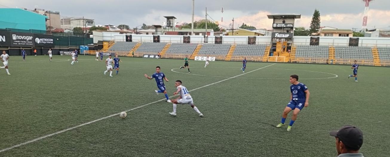 Grecia se viene de bruces y sale de zona de clasificación