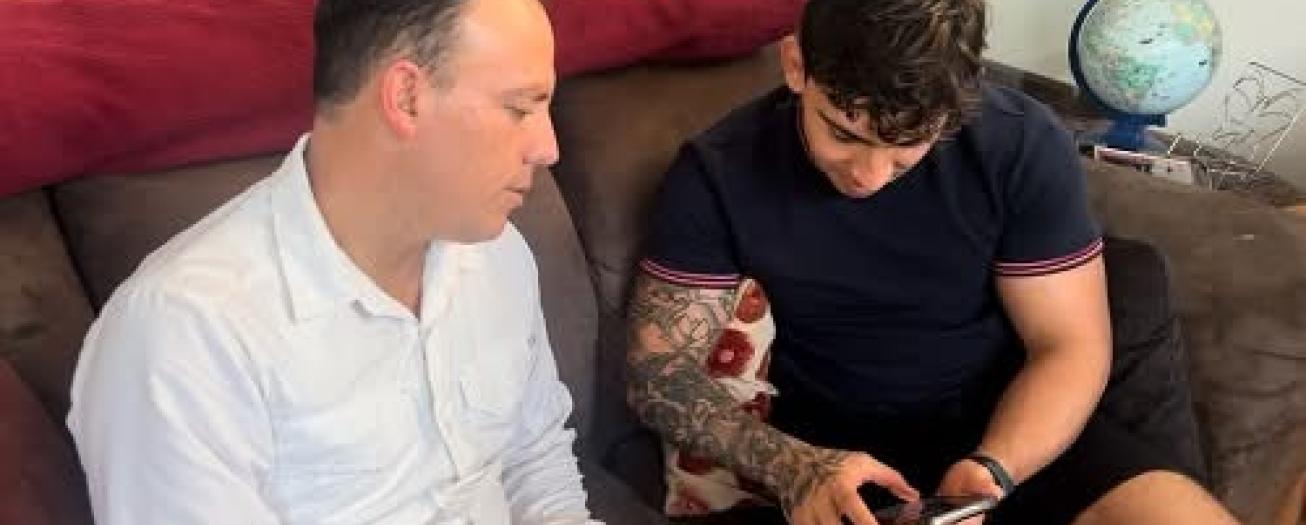 TSE enviará mensajes de texto a padres o tutores legales de 30 mil menores para que soliciten su primera cédula 