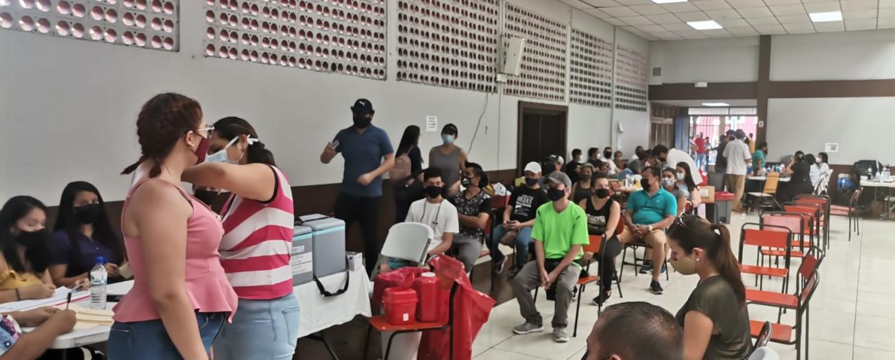 Cerca de 900 mil personas ya cuentan con esquema completo de vacunación contra covid-19