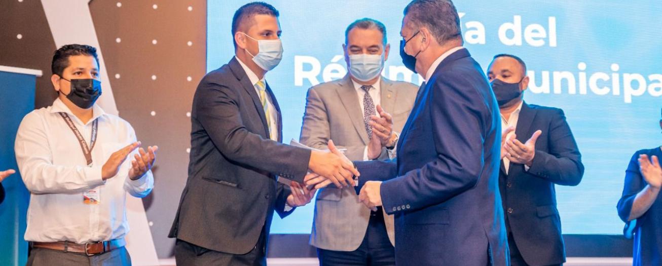 Gobiernos Locales busca seguir descentralizando a nuestro país 