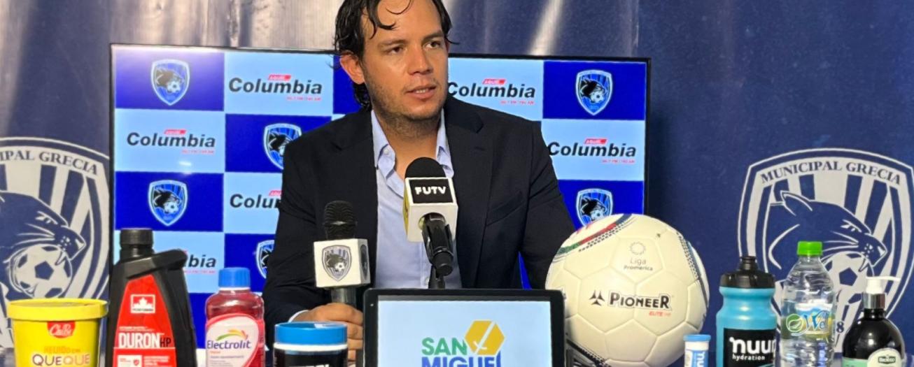 San Román sancionado con cinco partidos de suspensión