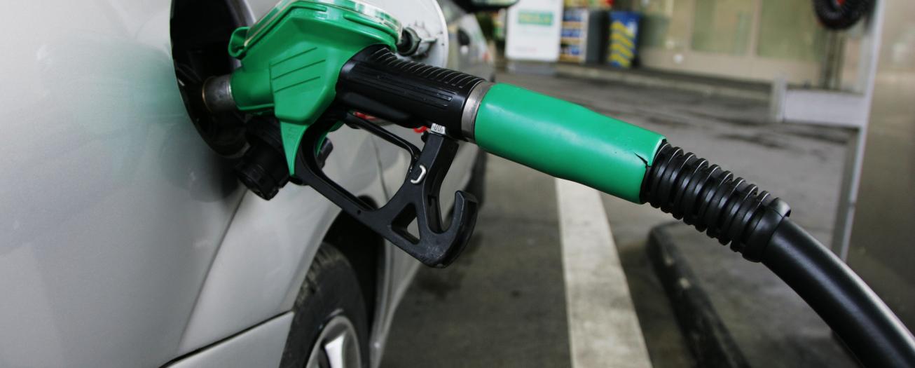RECOPE podría presentar una baja en el precio de los  combustibles