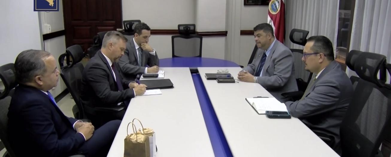 DEA, FBI y Seguridad Pública perseguirán narcotraficantes en el país 