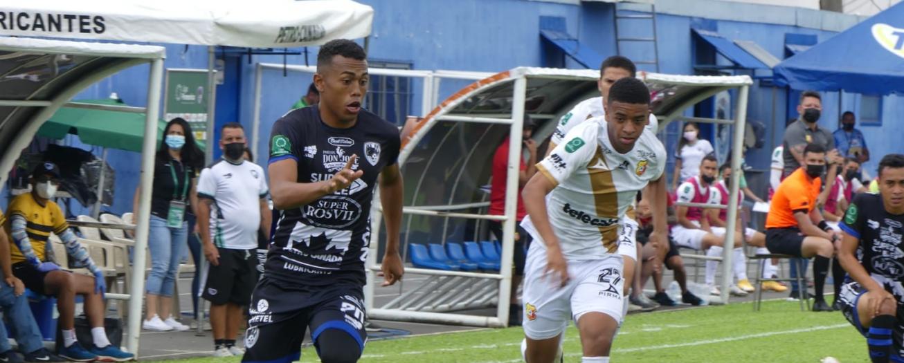 Grecia recibe pocos goles, pero significan pérdida de puntos