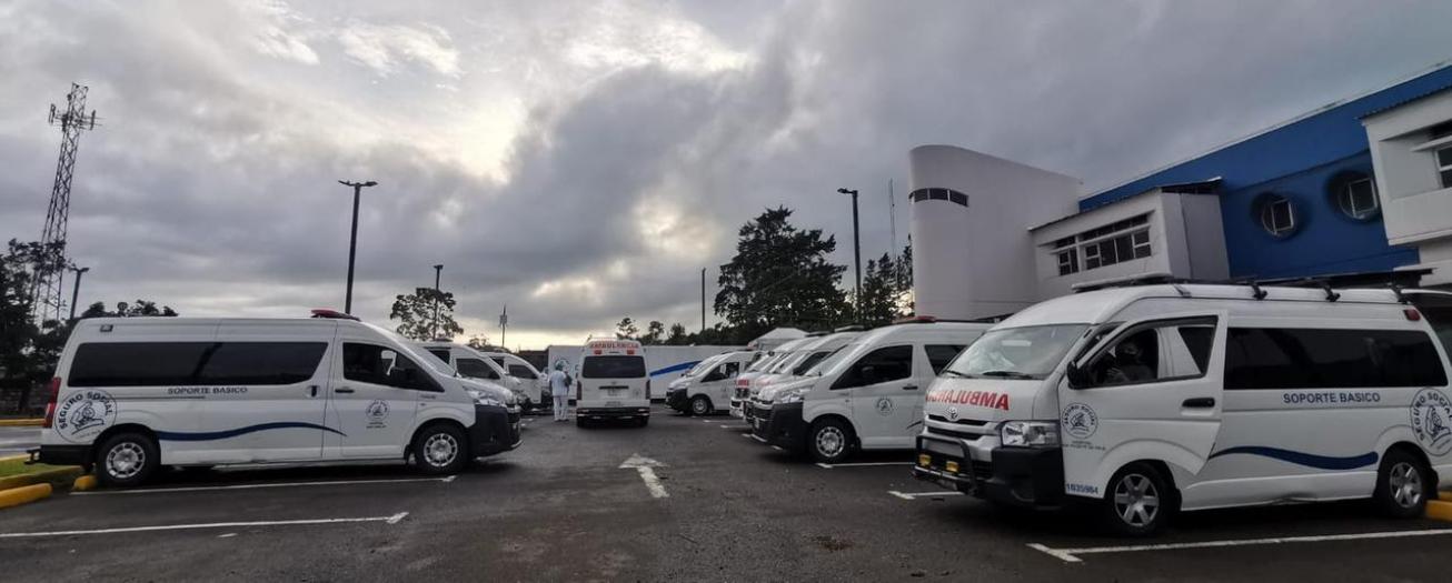CCSS realiza megatraslado de pacientes covid-19 hacia San José vía terrestre